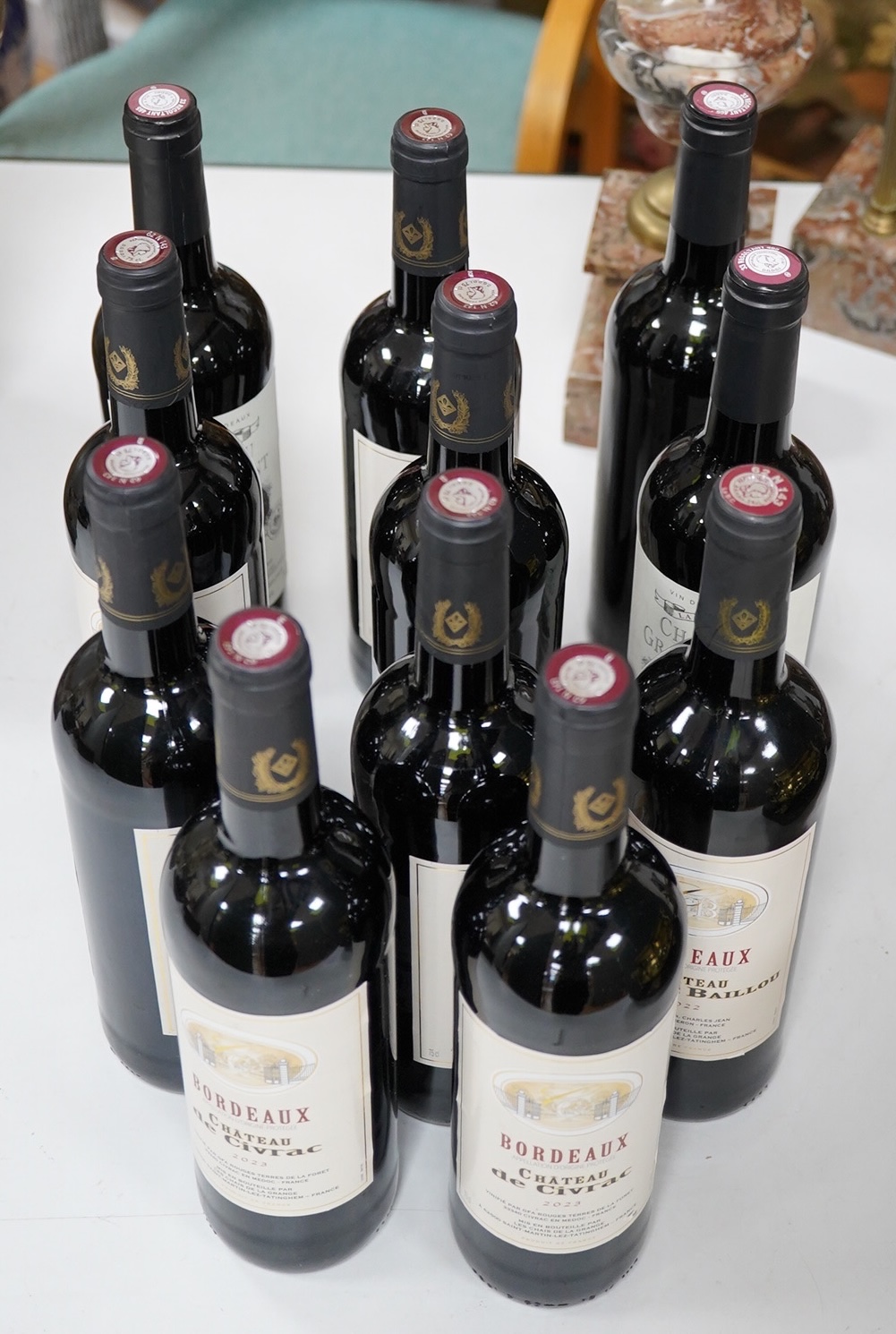 Eleven bottles of wine to include Chateau de Civrac 2023 and Chateau Grandfont. Condition - good